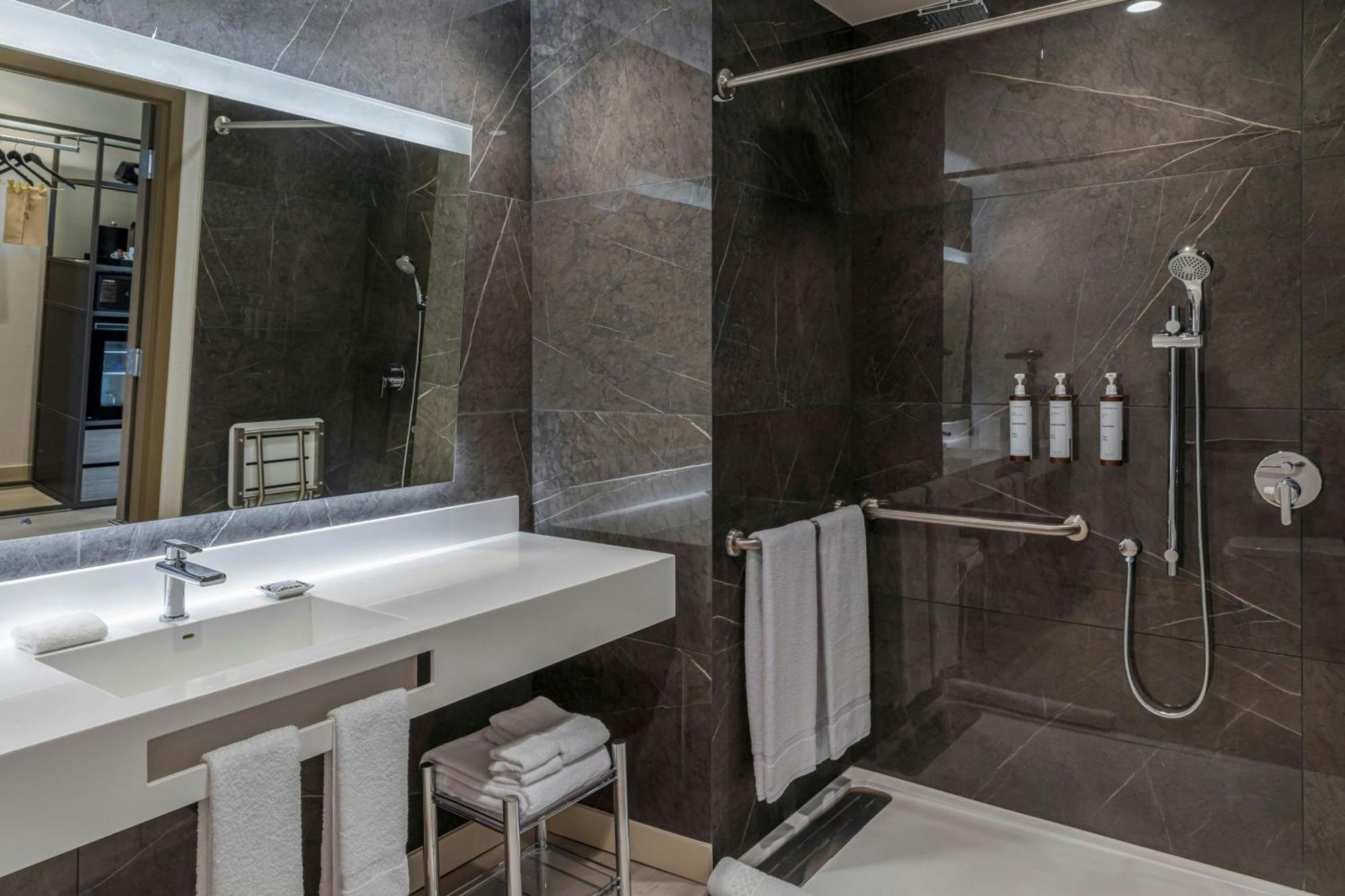 Ac Hotel San Jose Airport Belen Экстерьер фото